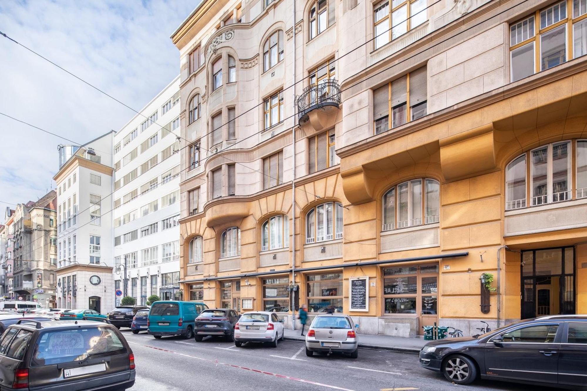 Very Central - Small Studio For Solo Traveller Budapeste Exterior foto